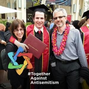 Meet your Posher, Claudia